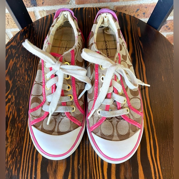COACH Women’s Barrett Signature C Logo Canvas Pink and Beige Sneakers Size 6B - Picture 1 of 9